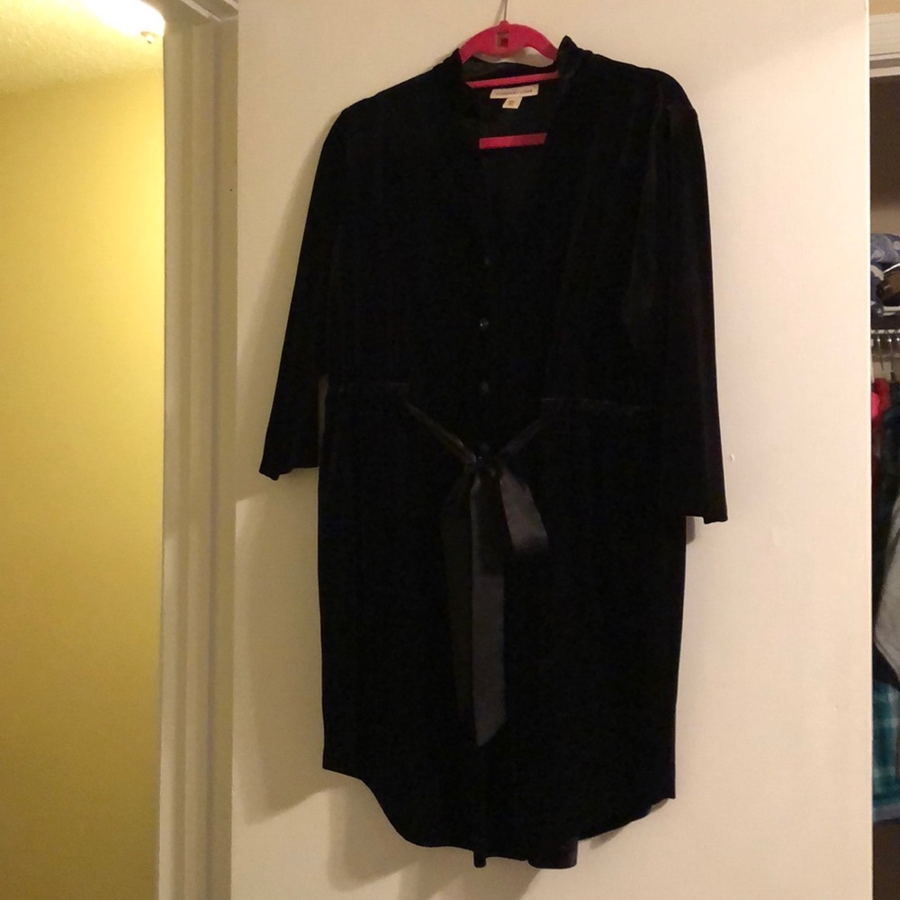 Black velvet dress